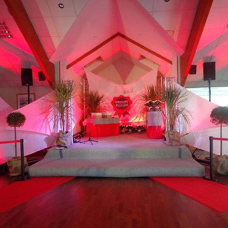 Hotel Le Bretagne Louvigne-de-Bais ภายนอก รูปภาพ